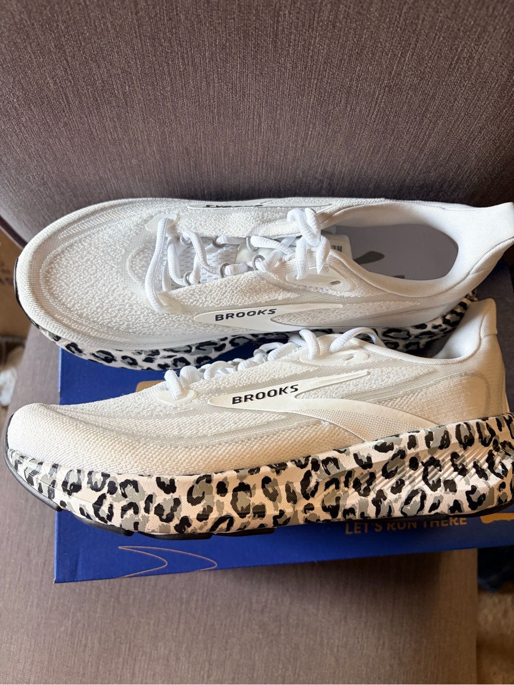 Brooks Women's White Running Sneakers with Black Leopard-Print Midsole - Picture 3 of 6